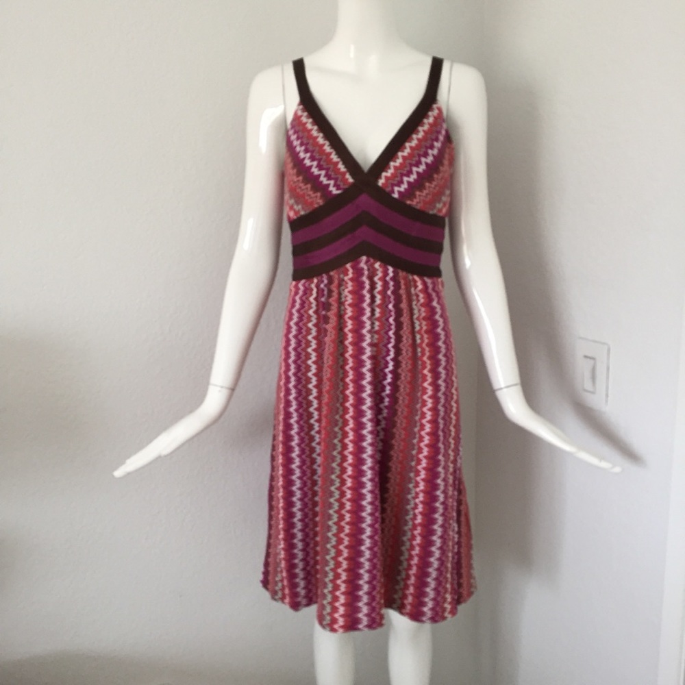 Kay unger multi color knitted chevron print dress